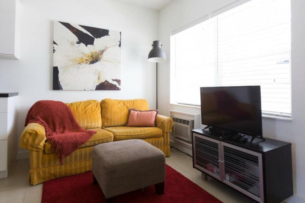 Lambert Family Beach Apartments - Unit 1 Fort Lauderdale Buitenkant foto