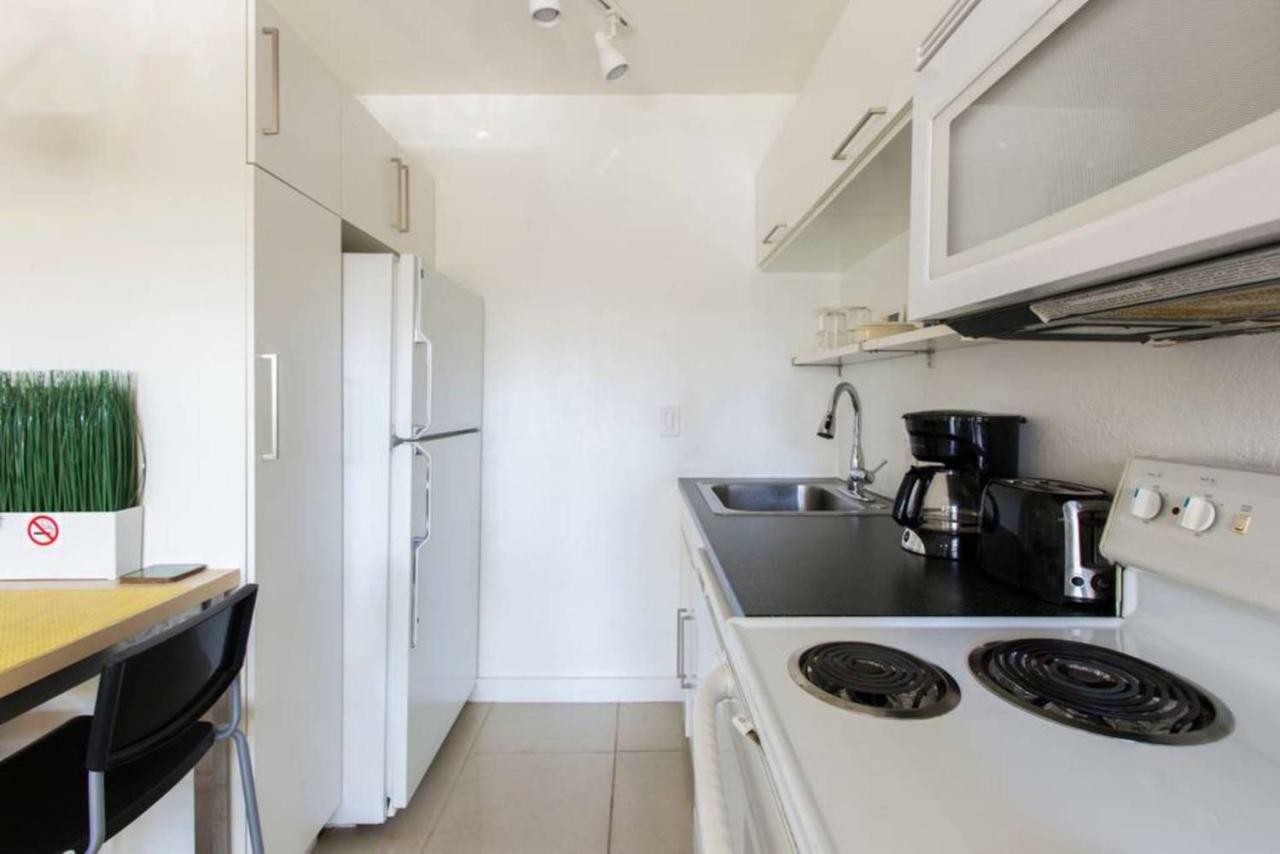 Lambert Family Beach Apartments - Unit 1 Fort Lauderdale Buitenkant foto